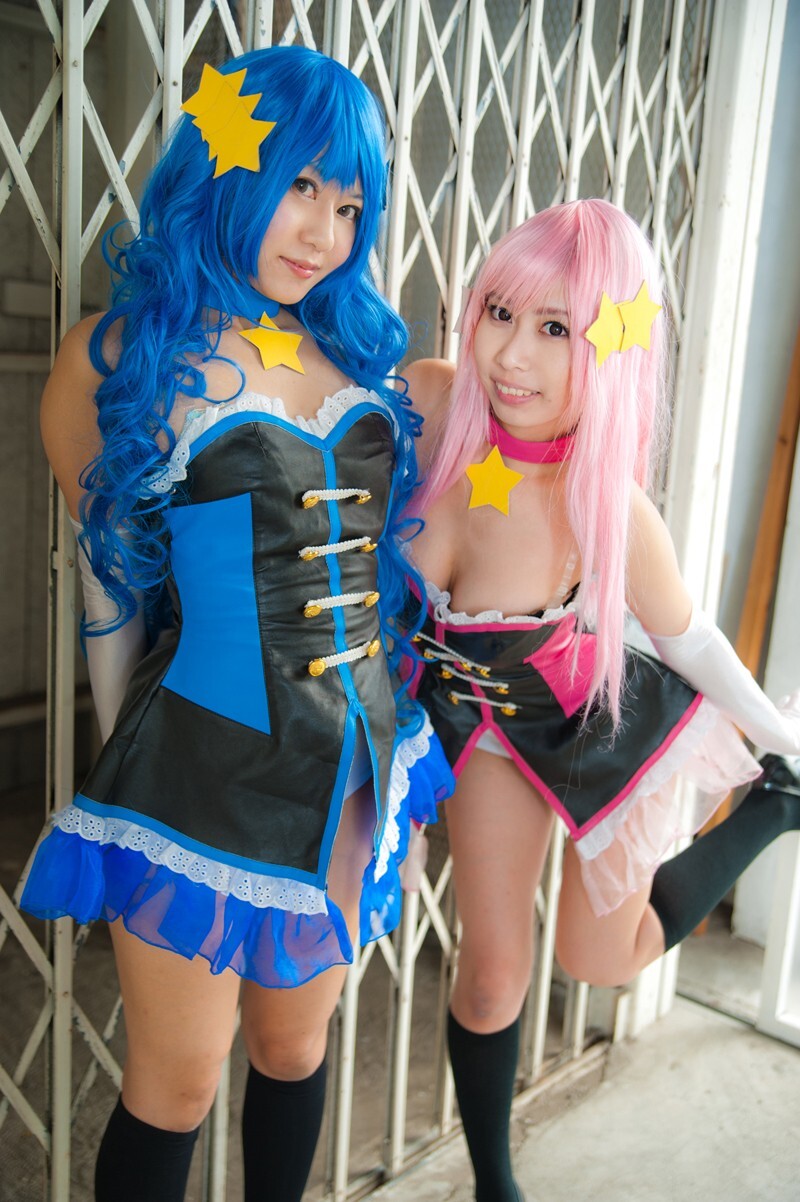 [Cosplay] 双姐妹性感cos制服写真